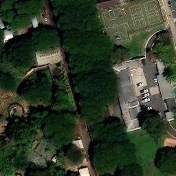 Asphalt Volleyball Court, Urban Honolulu, HI — aerial view
