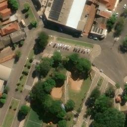 Quadra de voleibol de praia — aerial view