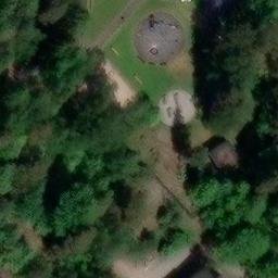 Kumpulan maauimalan rantalentopallokenttä — aerial view