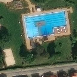 Sand Volleyball Court in Sulingen, Niedersachsen — aerial view