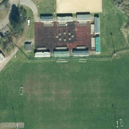 Sand Volleyball Court in Beedenbostel, Niedersachsen — aerial view