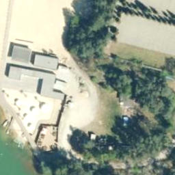Beachvolleyballplatz — aerial view