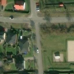 Beachvolleyballfeld — aerial view
