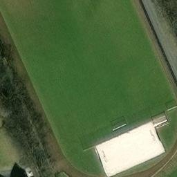 Sand Volleyball Court in Stöckheim, Niedersachsen — aerial view