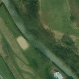 Beachvolleyballfeld — aerial view