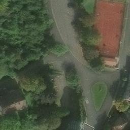 Basketballplatz — aerial view