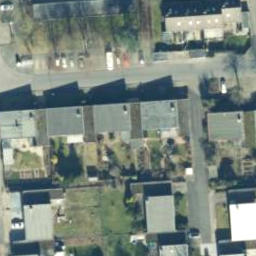 Sand Volleyball Court in Bovenden, Niedersachsen — aerial view