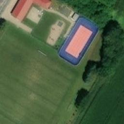 Víceučelové umělé hřiště — aerial view