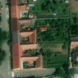 Grass Volleyball Court — aerial view