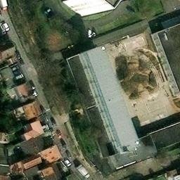 Volleyball Court near Villejuif — aerial view