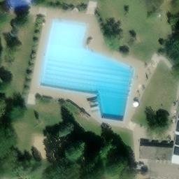 Beachvolleyballfeld — aerial view