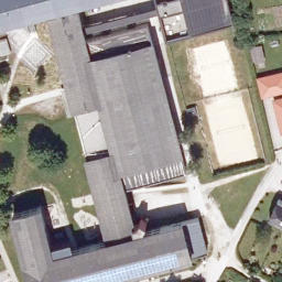 Beachvolleyballplatz Schulzentrum — aerial view