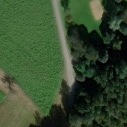 Beachvolleyballfeld — aerial view