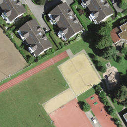 Beachvolleyballfeld Schule Zufikon — aerial view