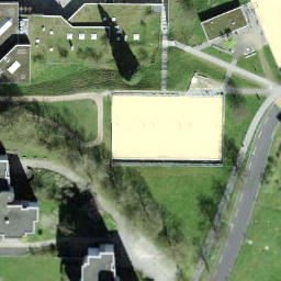 Beachvolleyballfeld — aerial view