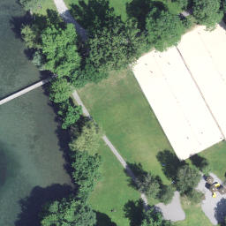 Beachvolleyballfelder Strandbad Lido — aerial view