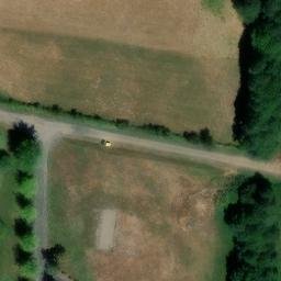Terrain de Volley-ball, Gite de Saint-Victor-en-Marche — aerial view