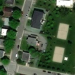 Rivière-des-Prairies–Pointe-aux-Trembles Beach Volleyball Court #2 — aerial view