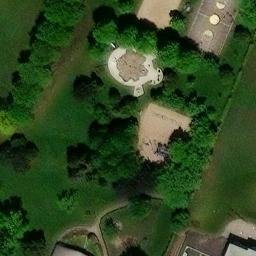 Mont-Royal Beach Volleyball Court — aerial view