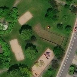 Volleyball court Parc Sainte-Marie — aerial view