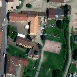 Grass Volleyball Court — aerial view