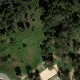Terrain de beach-volley — aerial view