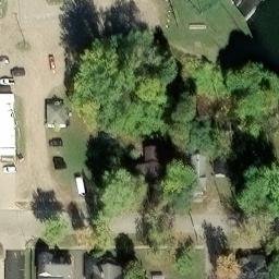Ross Lake City Park-Sand Volleyball Court — aerial view