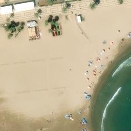 Pistes de volei platja — aerial view