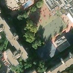 Volleyball Court near Alcalá de Henares — aerial view