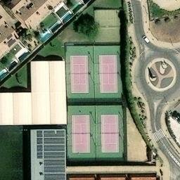 Volleyball Court near Pozuelo de Alarcón — aerial view