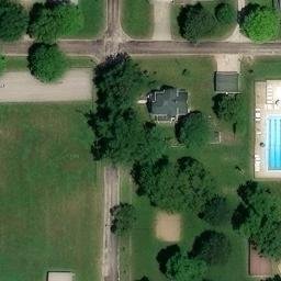 Sand Volleyball Court, Mount Pulaski, IL — aerial view