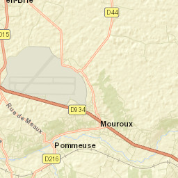 Mouroux Street Map