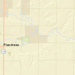 North Summit Street, Flandreau, SD 57028 Street Map