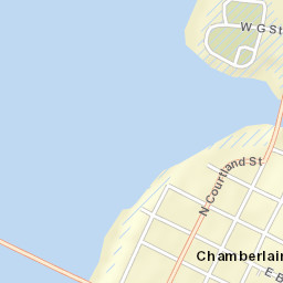 102 N Main St, Chamberlain, SD 57325 Street Map